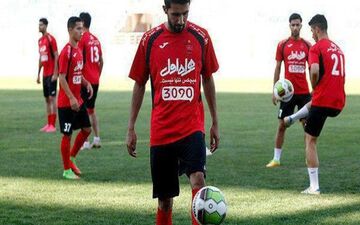 پیشنهاد میلیون دلاری تیم قطری به بازیکن پرسپولیس!