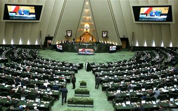 رئیس سازمان بورس درباره آزاد سازی سهام عدالت توضیحاتی داد