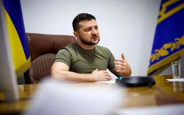 انتقاد دوباره زلنسکی از آمریکا به دلیل عدم تحویل تجهیزات نظامی 