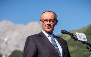 مرتس: پایان دوران دوستی بی‌قید و شرط با آمریکا