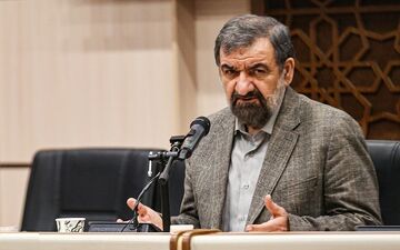 محسن رضایی: حوادث‌ آمریکا رونمایی از ماهیت نظام‌های لیبرال دموکراسی است
