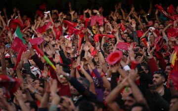 بلیت فروشی اختصاصی پرسپولیس برای بازی صنعت