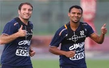 احتمال تمدید قرارداد مدافع استقلال قوت گرفت 