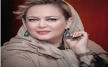 بهاره رهنما و همسرش در پشت صحنه کنسرت امید حاجیلی