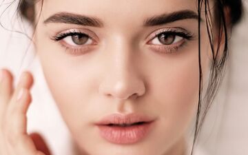 میخوای یه پوست صاف و زیبا داشته باشی؟ بیا یه راه حل طبیعی بهت یاد بدم