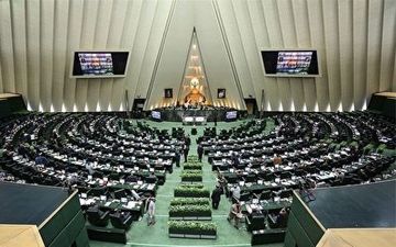 باز شدن پای داروین و هگل به مجلس!
