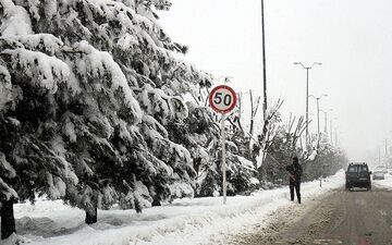 ورود سامانه بارشی به کشور از روز جمعه/ برف و باران کشور را فرا می‌گیرد