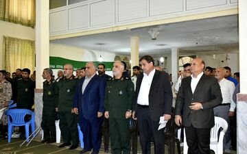 بازسازی۱۰۰واحد مسکونی با حضورسردار شاهچراغی در روستای شیخ صله شهرستان ثلات باباجانی