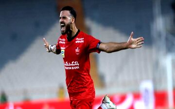 سکوت عجیب نوراللهی در قبال شایعات/ هافبک پرسپولیس با شباب الاهلی بست؟