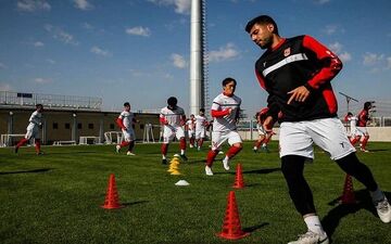  تلاش پرسپولیس برای جذب مدافع مدنظر گل محمدی به نتیجه نرسید