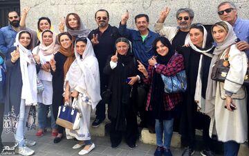 تصاویری جذاب و دیدنی از خوانندگان محبوب ایرانی در کنار همسر و فرزندانشان/ از رضا صادقی تا حمید عسگری و رضا یزدانی