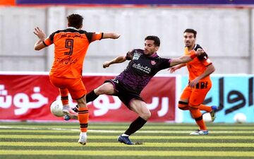 نیمه اول دیدار مس رفسنحان و پرسپولیس برنده نداشت