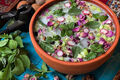 طرز تهیه آب‌دوغ خیار مجلسی؛ خوش‌عطر و تابستانی