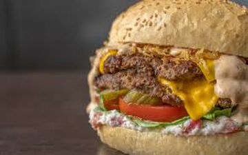 طرز تهیه  برگر ترکی! | همه عاشق این ساندویچ هستن