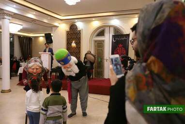 دورهمی شب یلدا کانون سخنوران و مجموعه رسانه های فرتاک 