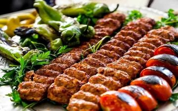 کباب کوبیده زعفرانی خانگی بدون دردسر و سیخ + ویدئو آموزشی
