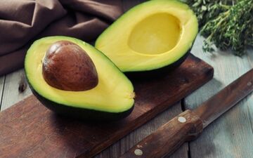  میوه های سرشار از پروتئین