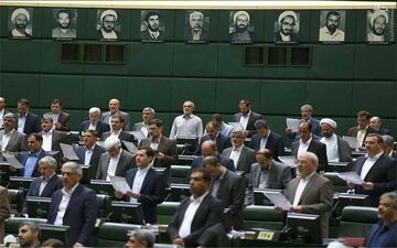  طرح ۲ فوریتی مجلس برای مقابله با تکرار اقدام خودسرانه دولت/تثبیت قیمت بنزین و گازوئیل تا پایان ۹۸ + سند
