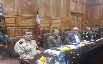 دیدار اعضای کمیسیون امنیت ملی مجلس با فرمانده کل ارتش