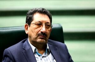 ویدئو / وزیر صمت: قیمت خودرو متناسب با افزایش قیمت ارز تغییر می‌کند