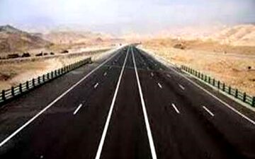 افتتاح 55 کیلومتر از مسیر آزادراه شرق اصفهان توسط رئیس‌جمهور
