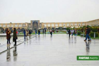 میدان نقش جهان اصفهان- باران