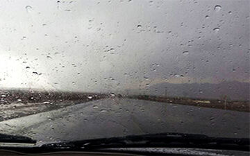 وحشت سرنشینان از صدای مهیب تگرگ+ فیلم 