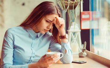 دارم از سردرد می‌میرم! چکار کنم؟