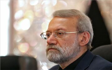  دست خط لاریجانی روی دنا پلاس توربو+عکس
