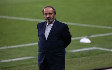  حکایت ادامه دار زمانی و منصوریان؛ حمله حسن آقا این بار بعد از کسب قهرمانی استقلال