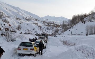 ۵ جاده باز شد؛ ۸ محور همچنان مسدود است
