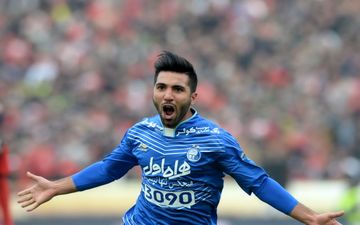 بازیکن استقلال جراحی شد!