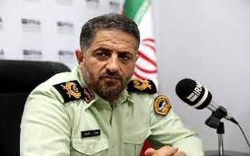 پلیس علیه دستگاه‌هایی که به وظایف قانونی خود در قبال مردم عمل نکنند اعلام جرم می‌کند
 

