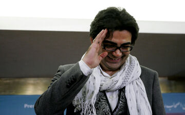 فرزاد حسنی مجری تحویل سال شد