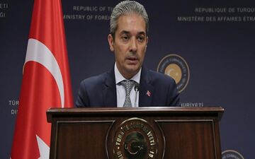 ترکیه دخالت اروپا در موضوع حفاری‌ها در مدیترانه را محکوم کرد
