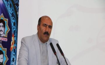 معاون آموزش و پرورش بویراحمد مطرح کرد
برنامه‌ریزی برای حضور دانش‌آموزان تا روزهای پایانی سال در کلاس درس