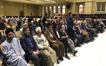 عصر امروز در تهران مراسم بزرگداشت مادر سردار شهید «زینبی» برگزار شد