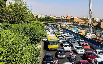 ترافیک تبریز باید به شکل هوشمند مدیریت شود
