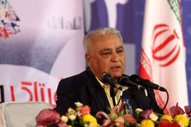 منوچهر زندی