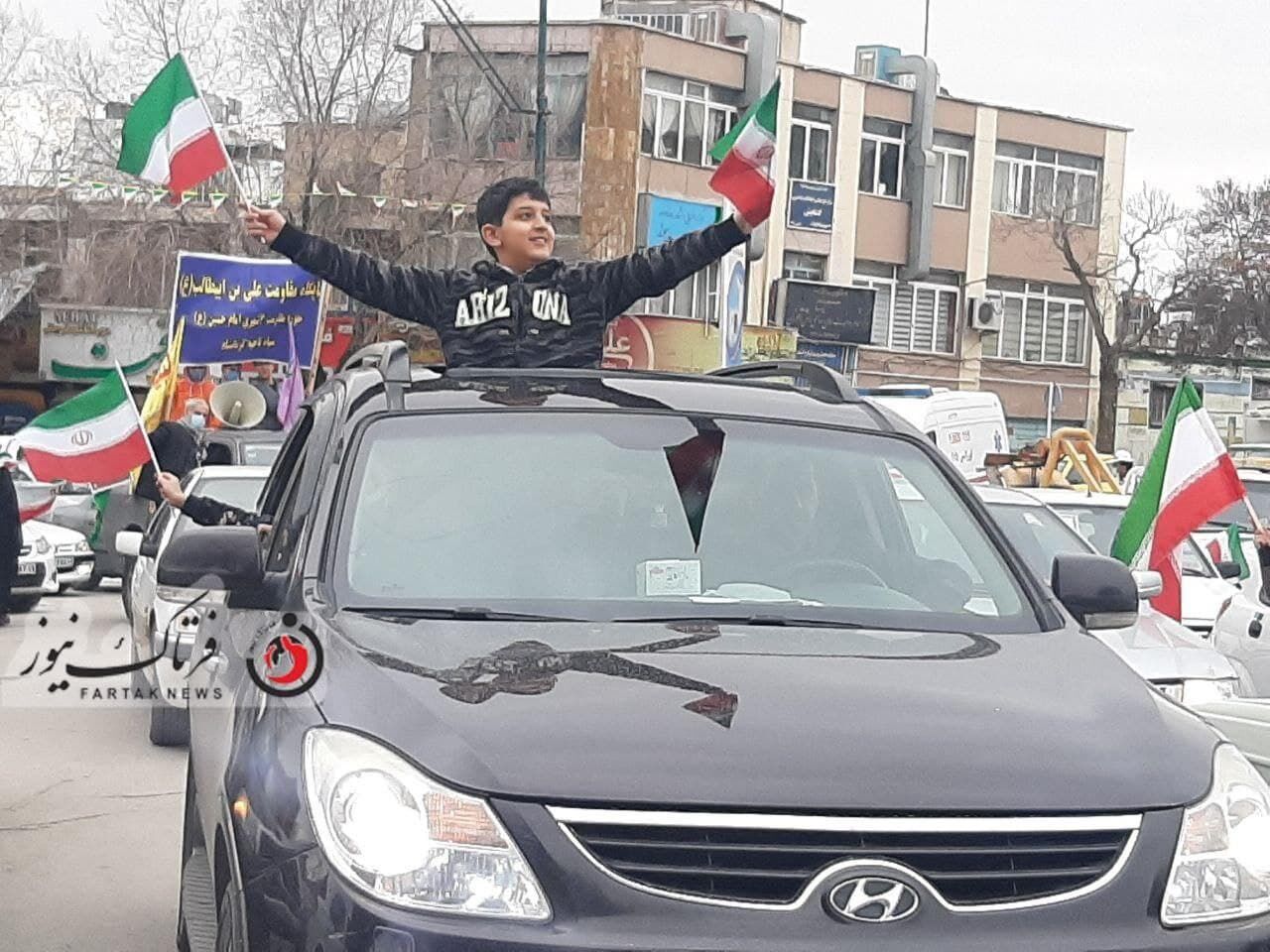 گزارش تصویری/ حضوری پر اقتدار از مردم کرمانشاه در راهپیمایی۲۲ بهمن
