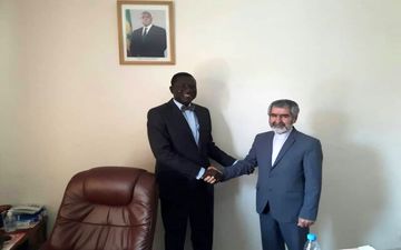 ملاقات سفیر جمهوری اسلامی ایران با مدیرکل کومیاک