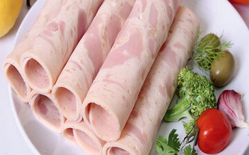 کالباس خانگی: لذتی سالم و مغذی