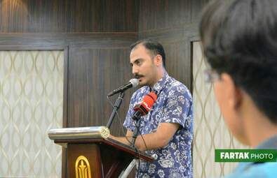  نشست هم‌اندیشی تورلیدرها برای جذب گردشگر  در سالن آناهیتا هتل پارسیان کرمانشاه 