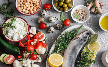 با این رژیم غذایی از خطر سکته مغزی دور می‌مانید