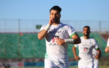 بازیکن خطرناک ذوب‌آهن بازی مقابل استقلال را از دست داد؟