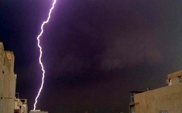 موج سوم توفان تندری در حال حرکت به سمت اهواز