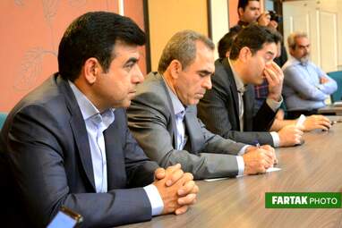 بازدید استاندار و مدیرکل میراث‌فرهنگی کرمانشاه از هتل کلینک ماد