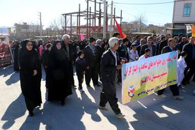 برگزاری همایش کوهپیمایی خانوادگی یادواره عادل الیاسی در گهواره 
