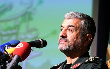  علت غیبت سرلشگر جعفری در مراسم تحلیف روحانی در مجلس