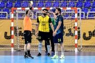هندبال سپاهان با هدف تکرار قهرمانی لیگ را آغاز کرد / نفت‌وگاز با حداقل تمرین وارد مسابقات شد